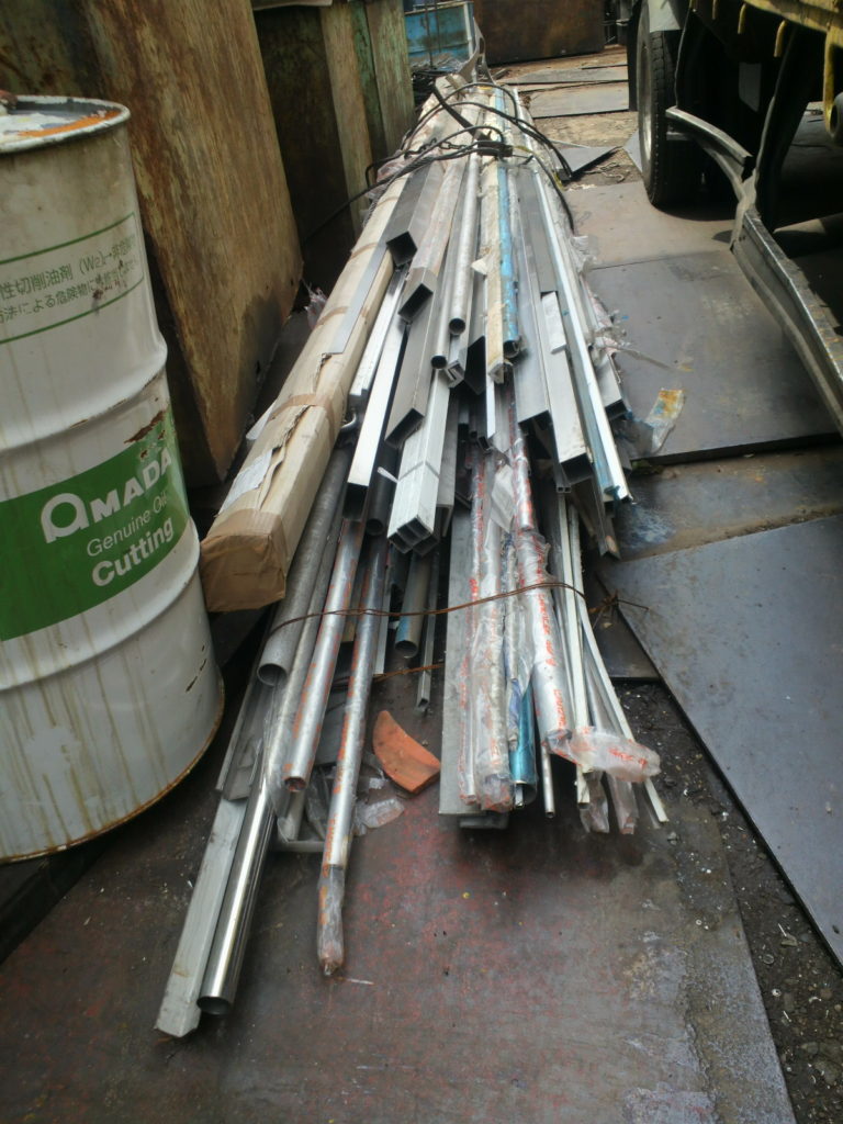 ステンレスパイプ